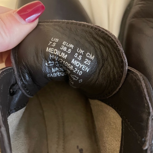 Beautiful chocolate brown booties - Picture 5 of 7